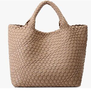 Vegan Leather Handbag tote like new